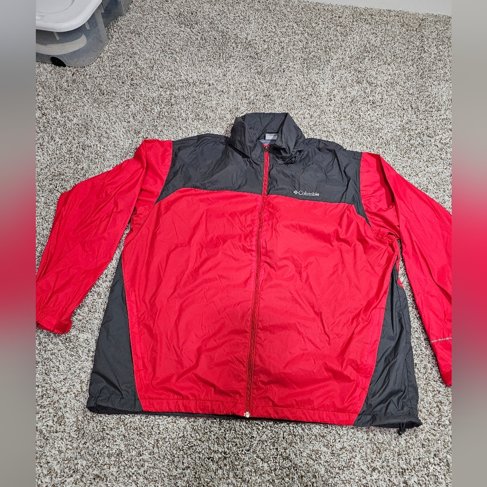 Columbia windbreaker jacket
